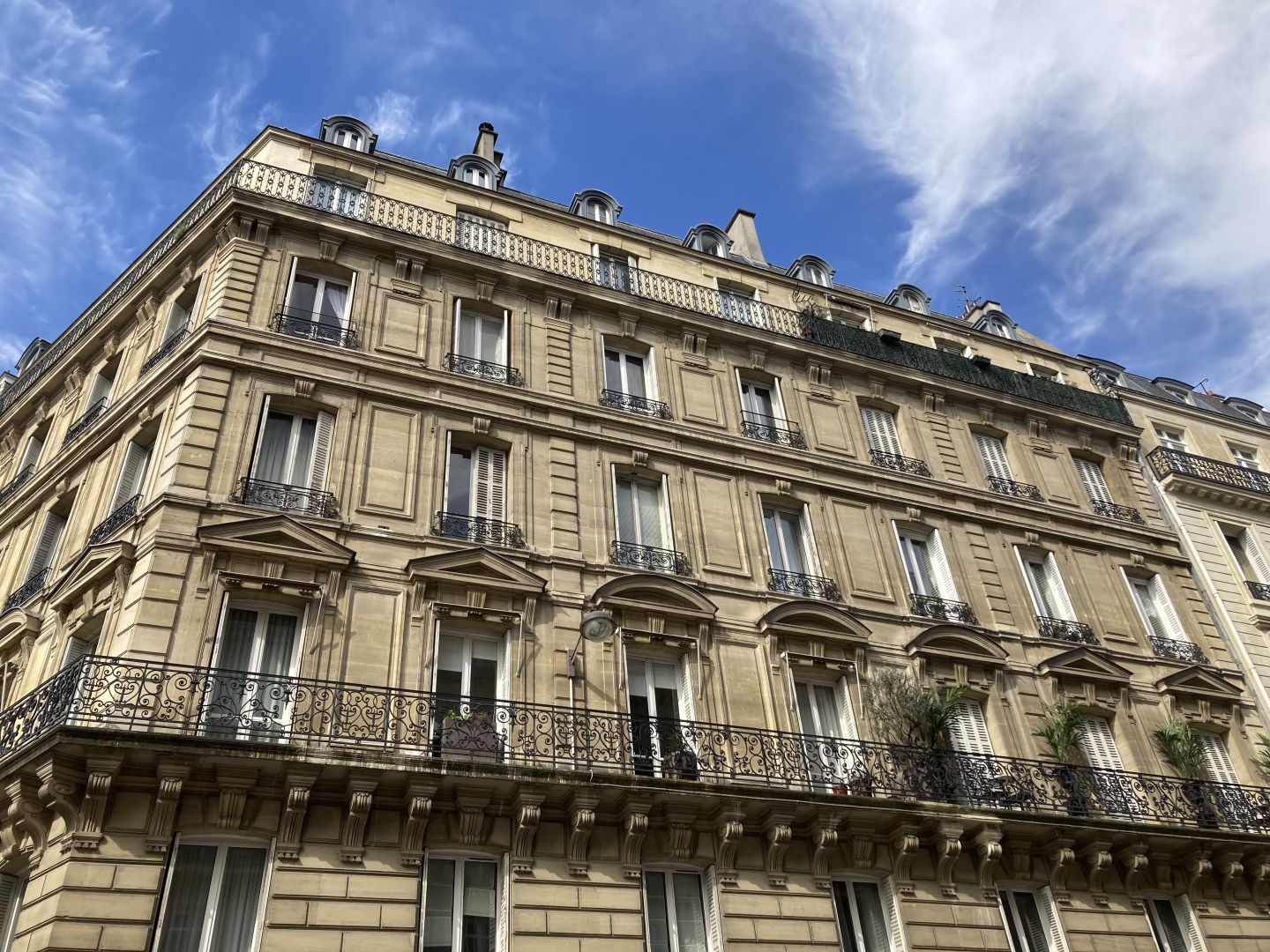Agence immobilière de Côté Particuliers Paris 8