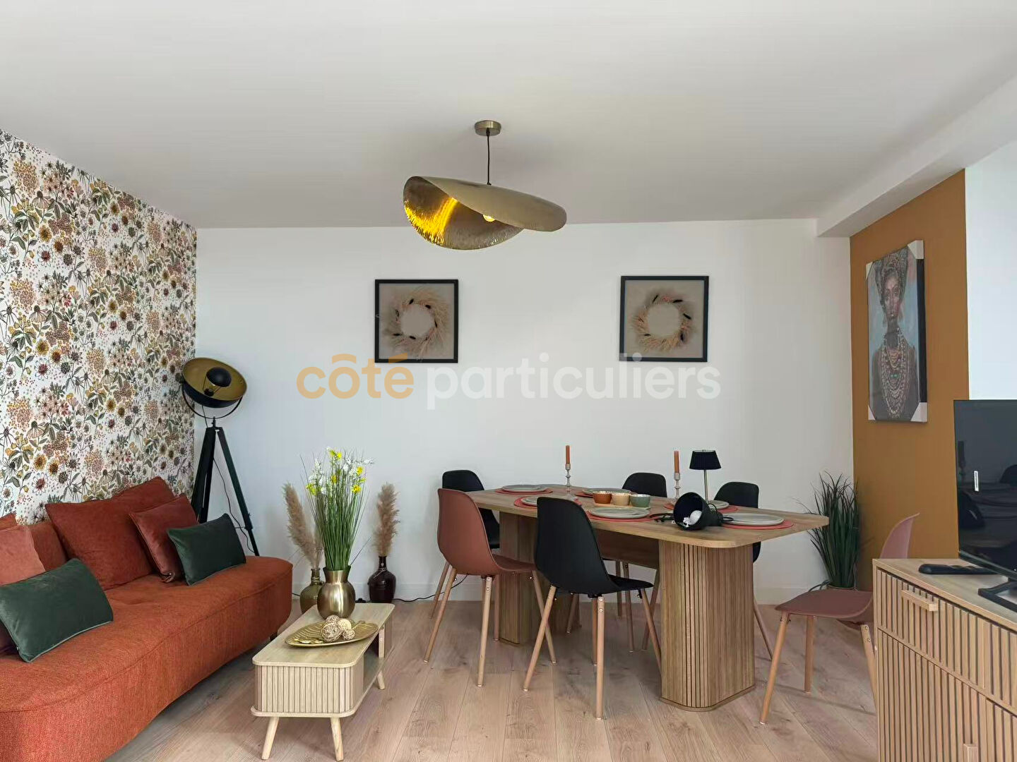 Appartement local commercial La Courneuve 6 pièce(s) 92.39 m2