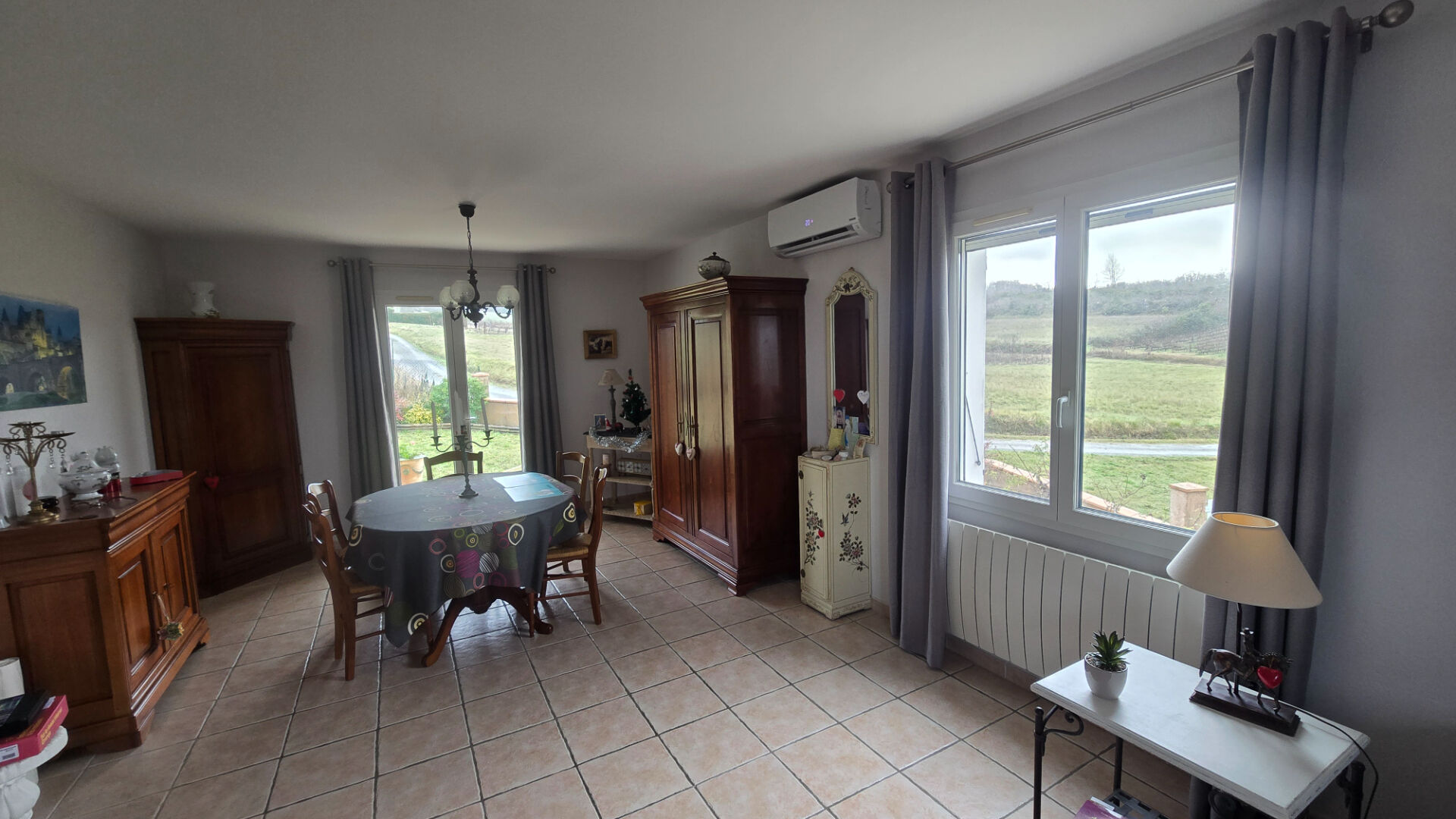 Photo BAISSE  DE  PRIX  A 13 KMS DE LIMOUX MAISON DE 132 M² HABITABES SUR 1285 M² DE TERRAIN CLOS ET ARBORE image 5/6