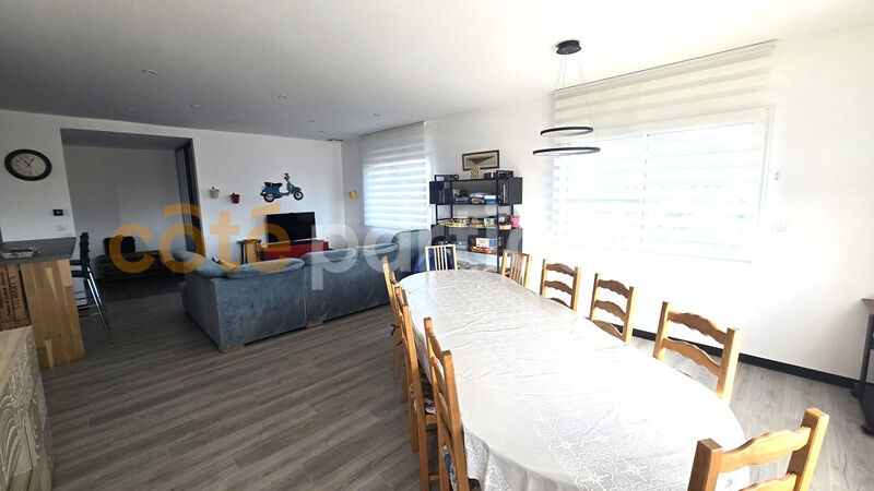 Photo Grande maison familiale avec deux appartements  - 246 m² habitables sur terrain piscinable de 554 m². image 5/6