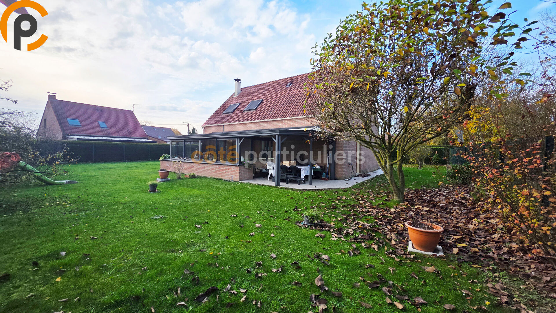 Photo Maison Mouchin 7 pièce(s) 142 m2 image 1/6