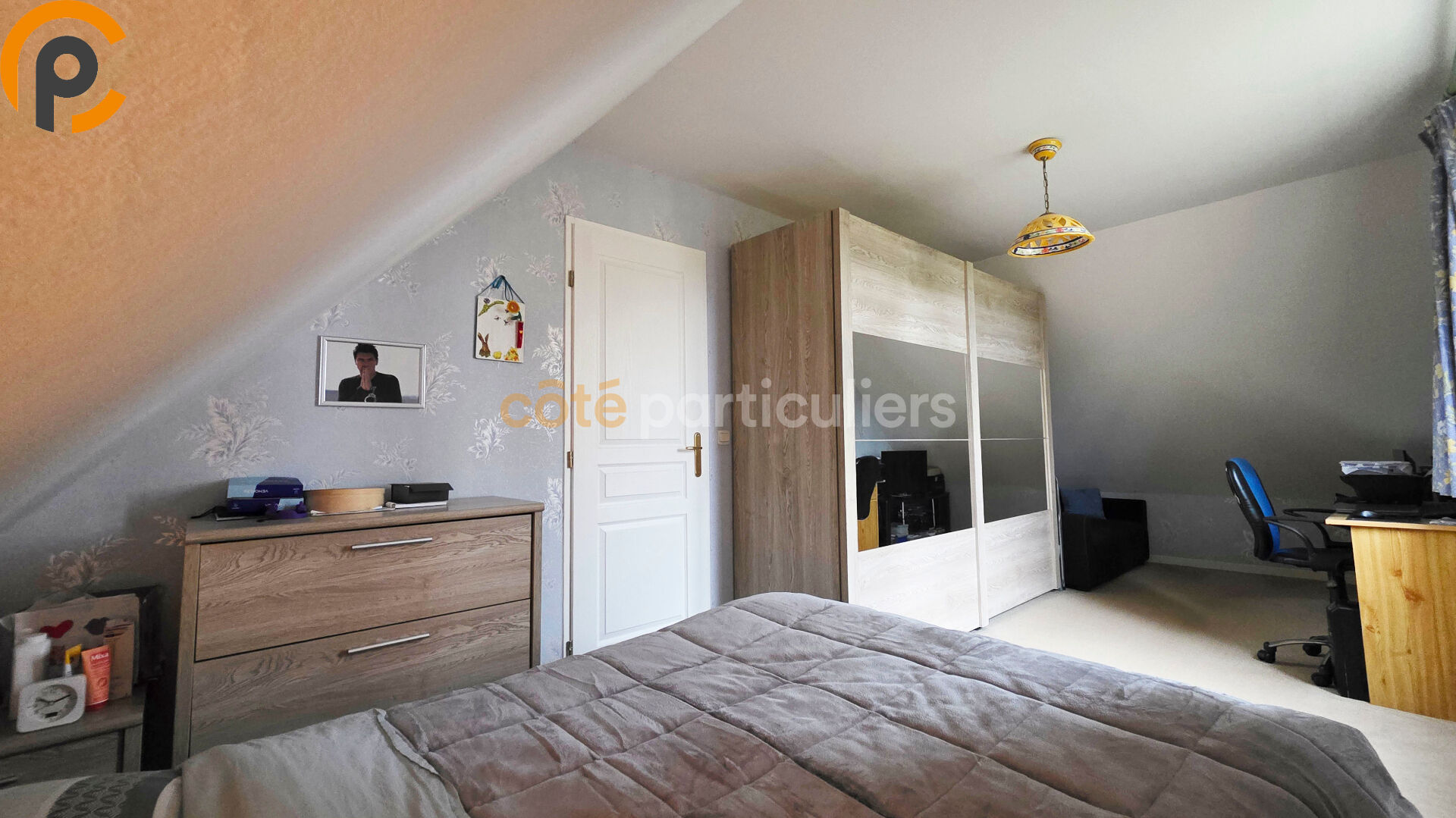 Photo Maison Mouchin 7 pièce(s) 142 m2 image 6/6