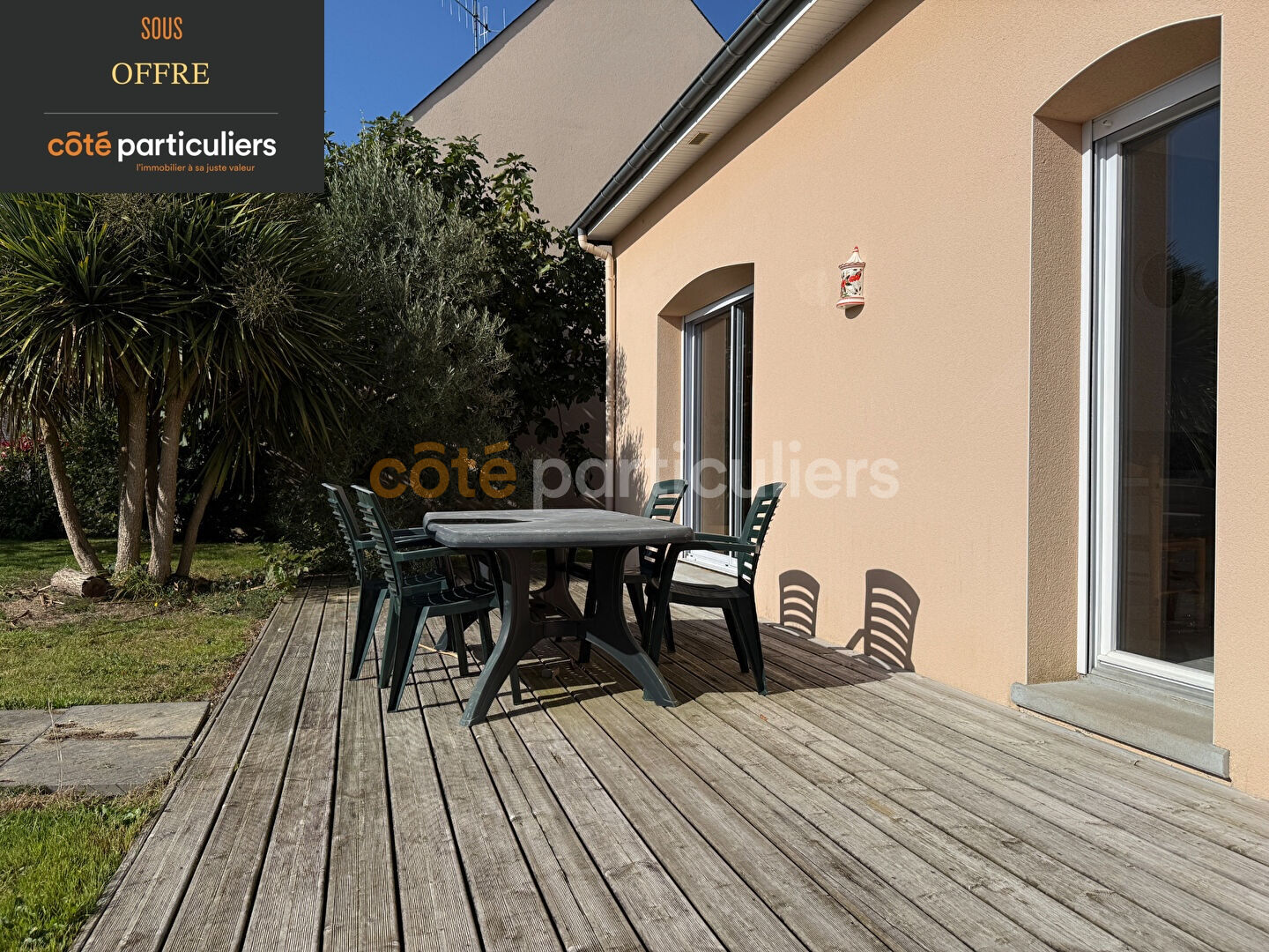 Photo Maison Bonchamp Les Laval - Quatre chambres image 2/6