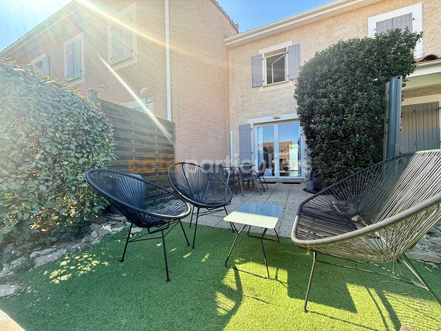 CALVISSON  MAISON T3 AVEC TERRASSES, PARKING ET ACCÈS PISCINE
