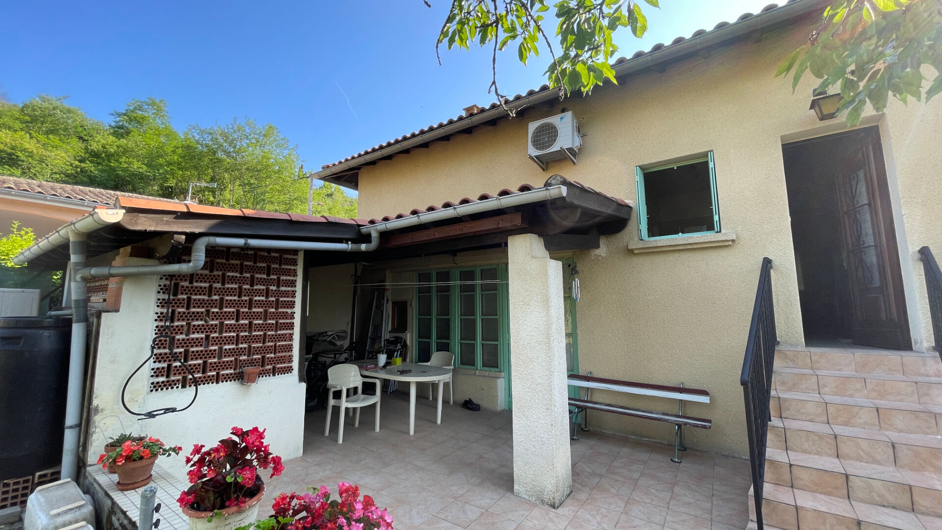 Maison avec beaucoup de potentiel