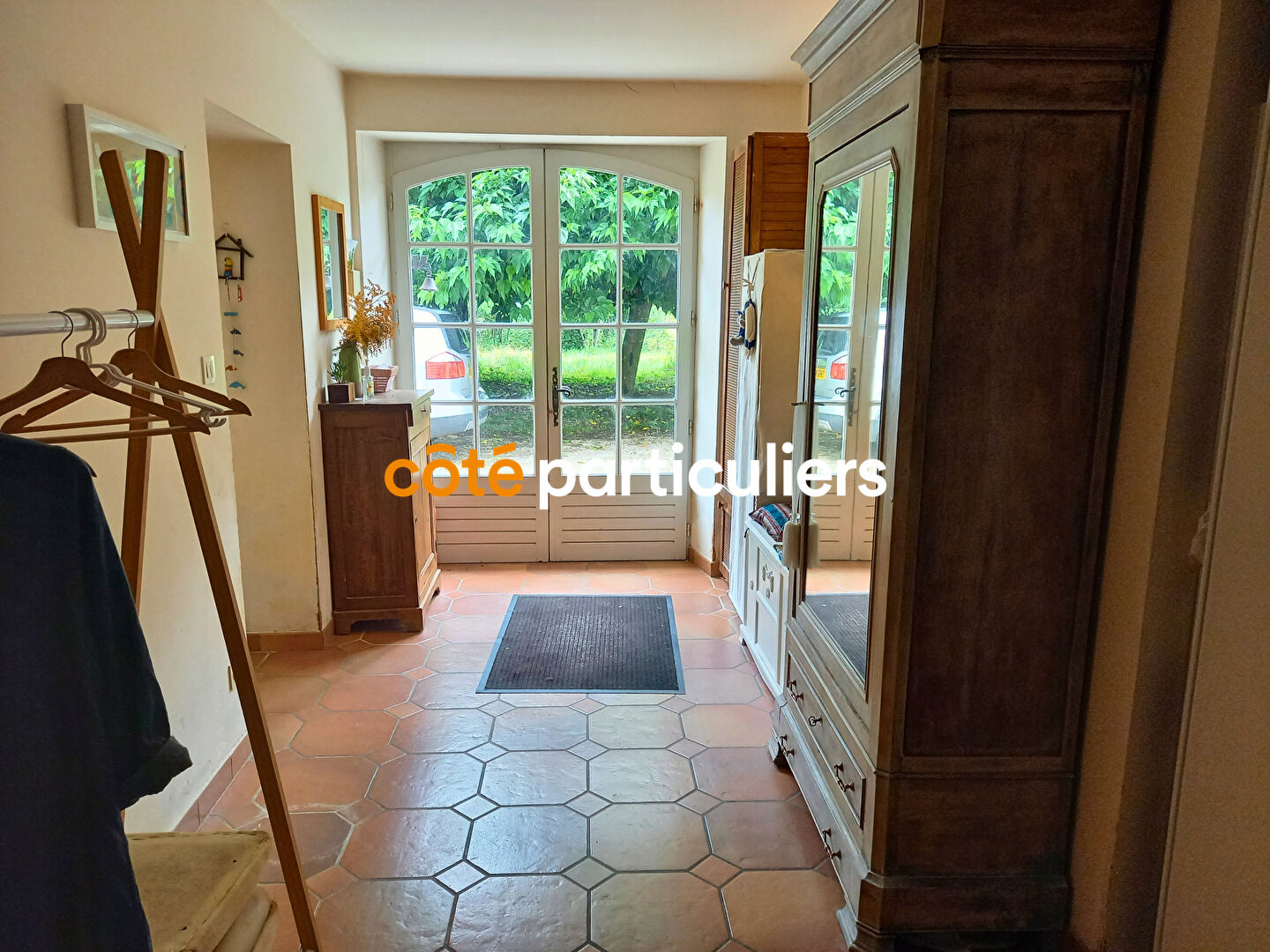 Photo Propriété 7 chambres - 384m² image 2/6