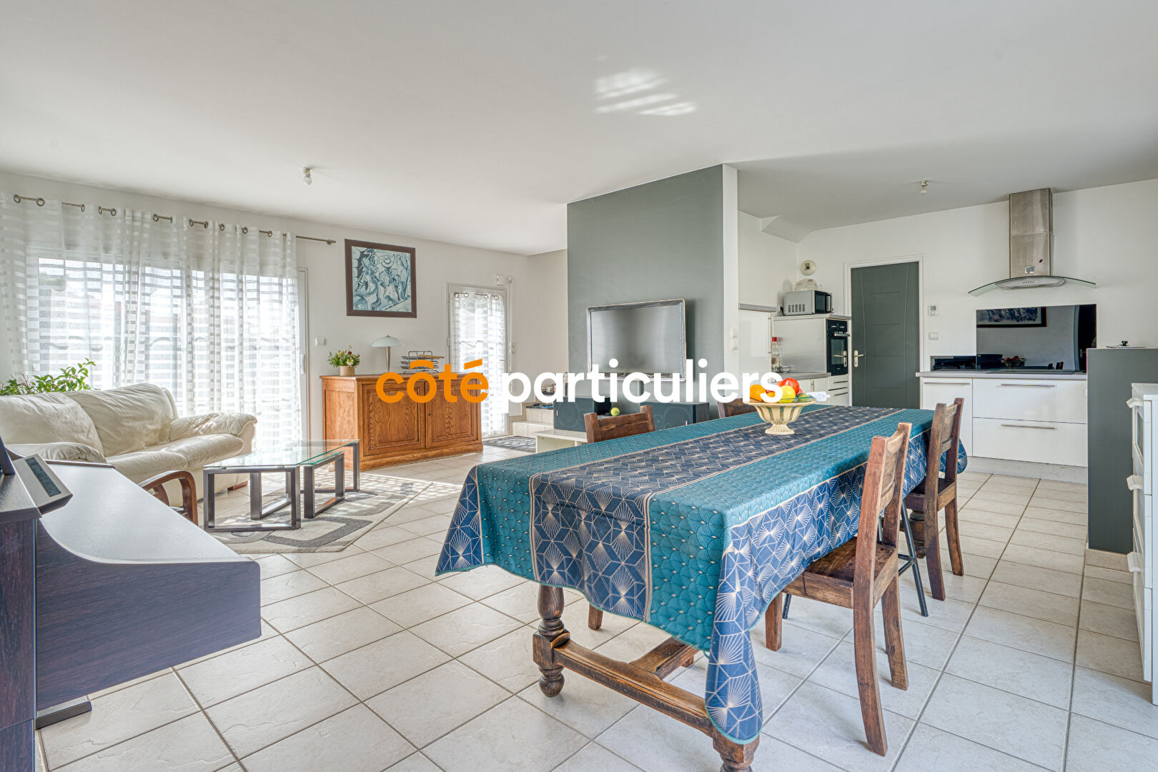 Photo BOUFFÉRÉ -- MAISON 5 PIÈCES - BEAU JARDIN -- GARAGE image 3/6