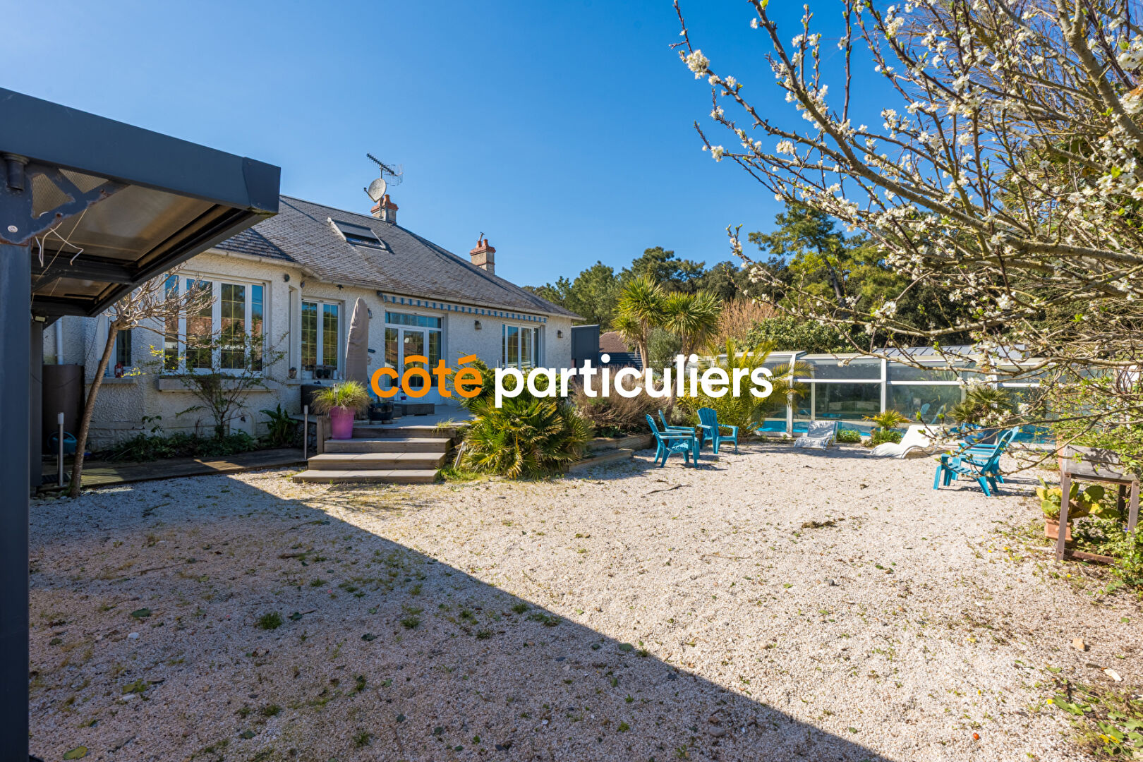 LONGEVILLE SUR MER -- MAISON FAMILLE-- PLAGE DU ROCHER -- PISCINE -- 4 chambres