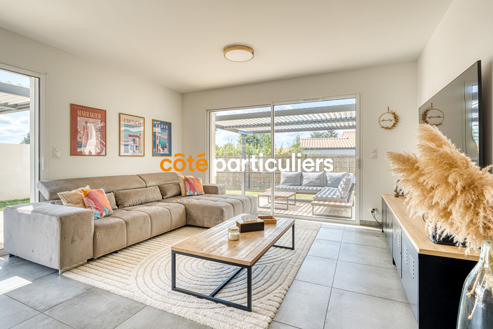 Photo SAINT GEORGE DE POINTINDOUX -- MAISON CONTEMPORAINE -- 124 M² UTILE -- PISCINE HORS-SOL -- PROCHE DE L'OCÉAN image 3/6