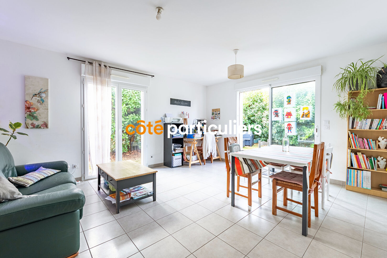 LA ROCHE SUR YON -- QUARTIER BELLE PLACE -- MAISON DE PLEIN PIEN  -- 93M2 utiles -- 4 CHAMBRES -- JARDIN -- GARAGE