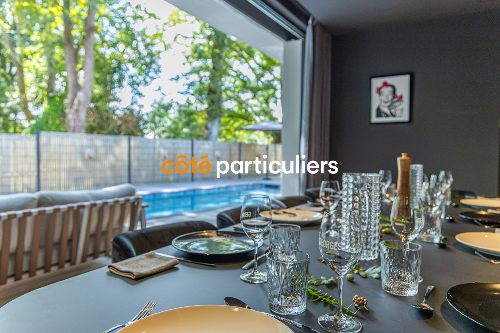 Photo SUCÉ-SUR-ERDRE - - MAISON CONTEMPORAINE AU STYLE CALIFORNIEN - - 260m2 UTILES - - CALME - - PISCINE - - STANDING image 5/6