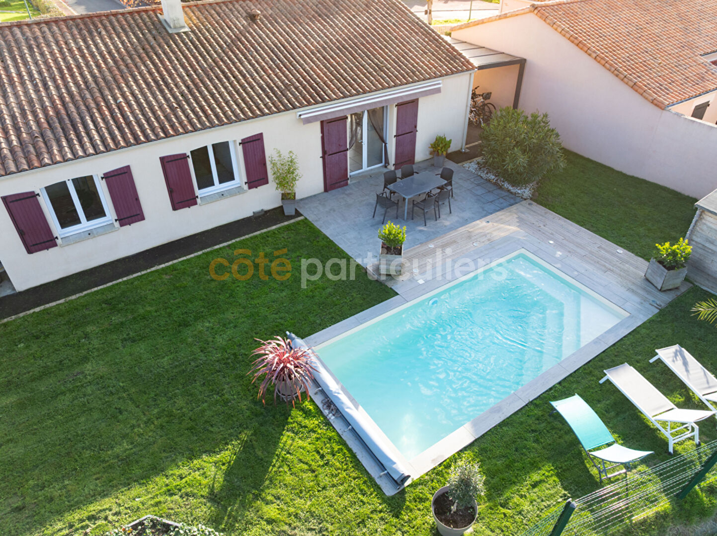 MOUILLERON-LE-CAPTIF -- MAISON -- 6 PIECES -- 4 CHAMBRES -- 127 M2 UTILE -- PLAIN-PIED -- PISCINE