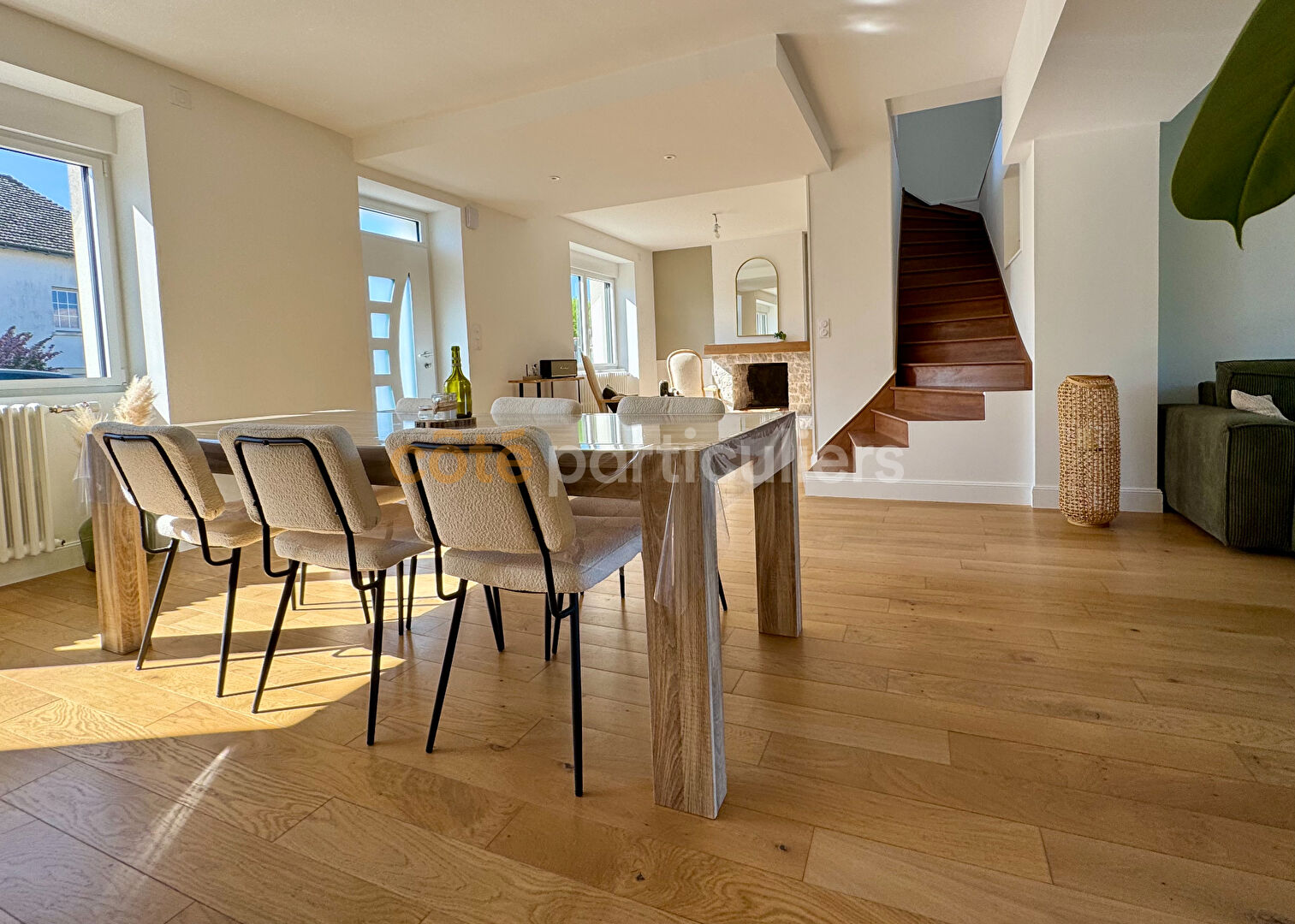 MAISON -- 5 PIÈCES -- 150M2 UTILE -- 3 CHAMBRES -- ENTIEREMENT RENOVÉ -- SOUS-SOL INTÉGRAL