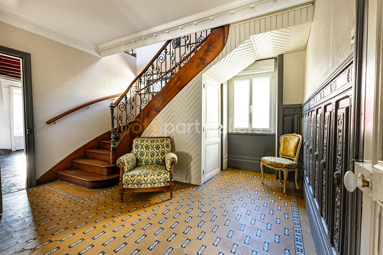 Photo VIEILLEVIGNE ?- MAISON DE MAÎTRE 360 M² ?- 7 CHAMBRES ?- DÉPENDANCES ?- CENTRE BOURG image 6/6