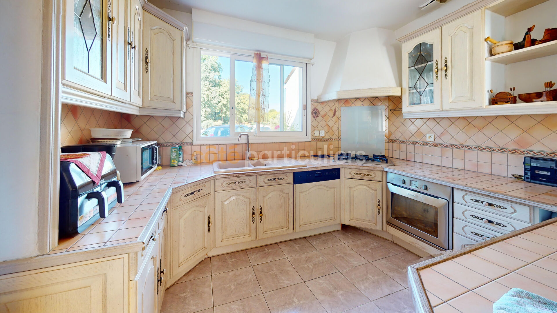 Photo MAISON AVEC PISCINE INTERIEURE image 2/6