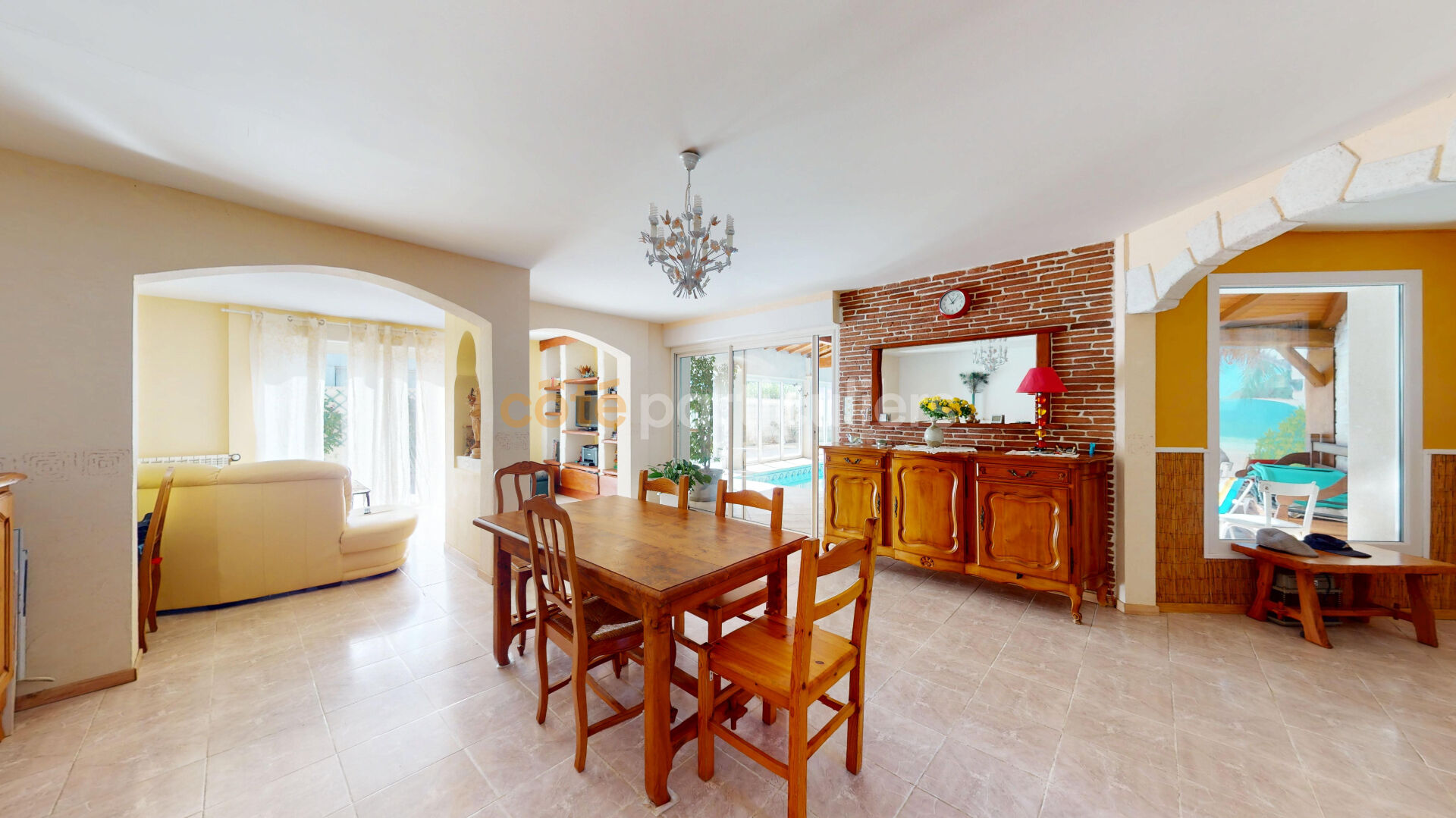 Photo MAISON AVEC PISCINE INTERIEURE image 3/6