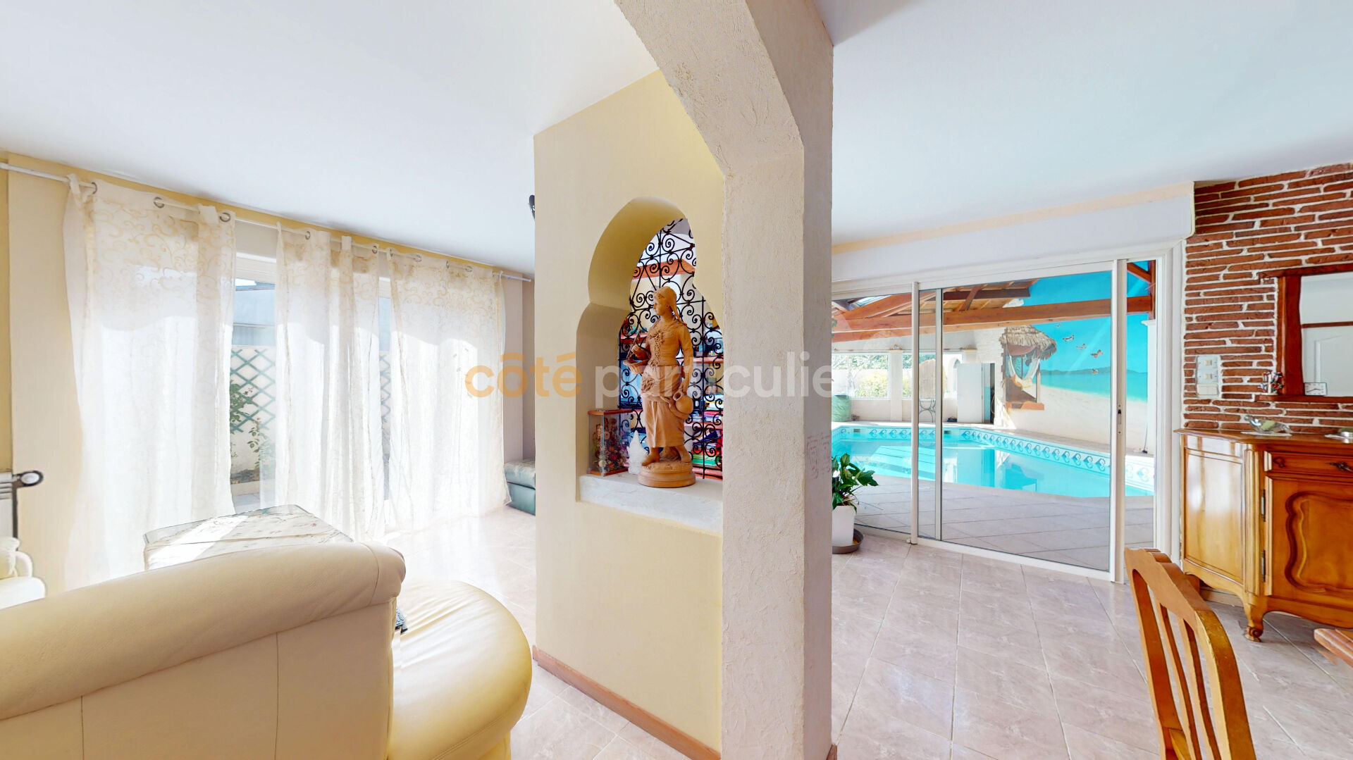 Photo MAISON AVEC PISCINE INTERIEURE image 4/6