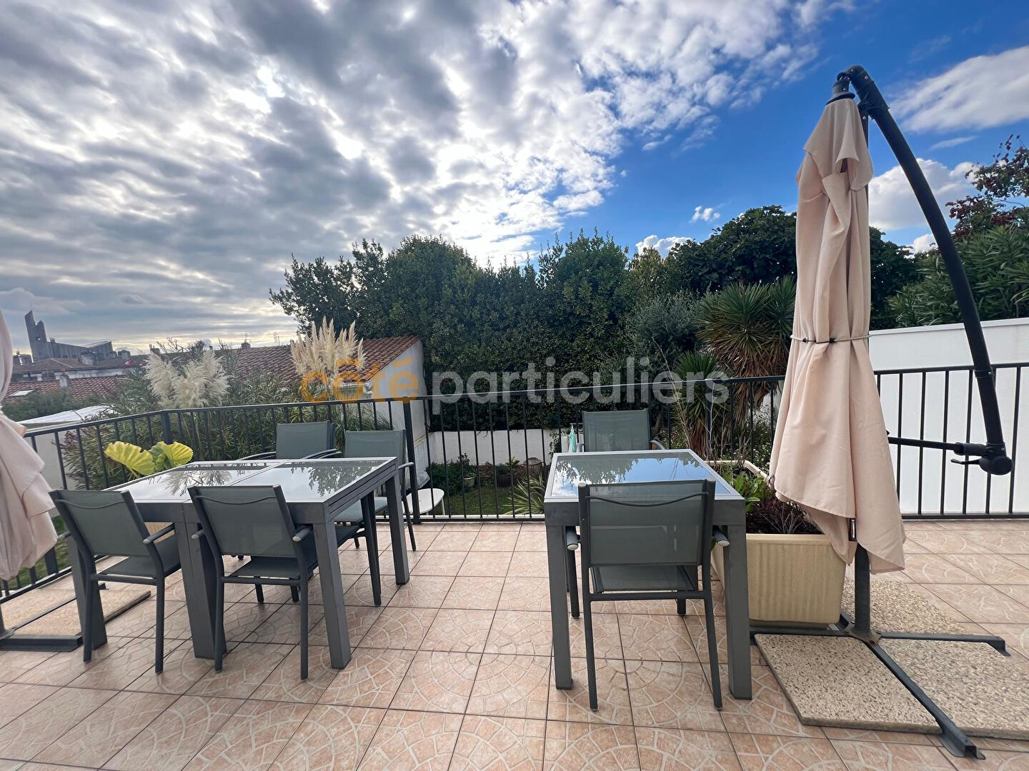 Photo Immeuble Royan 403 m2 image 2/6