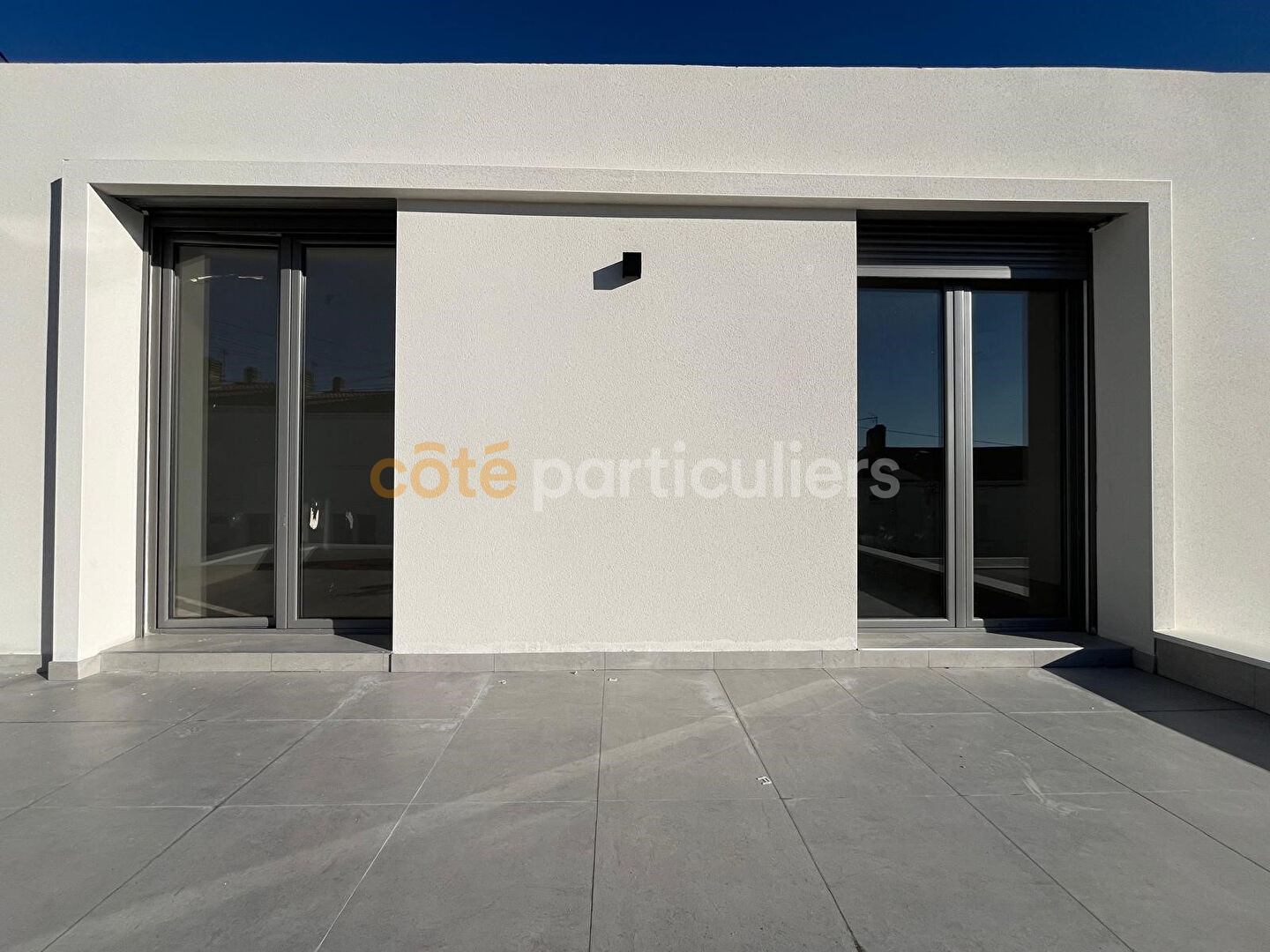 Royan 3 pièce(s) 61 m2 Appartement neuf en hyper centre ? Terrasse et parking privatif