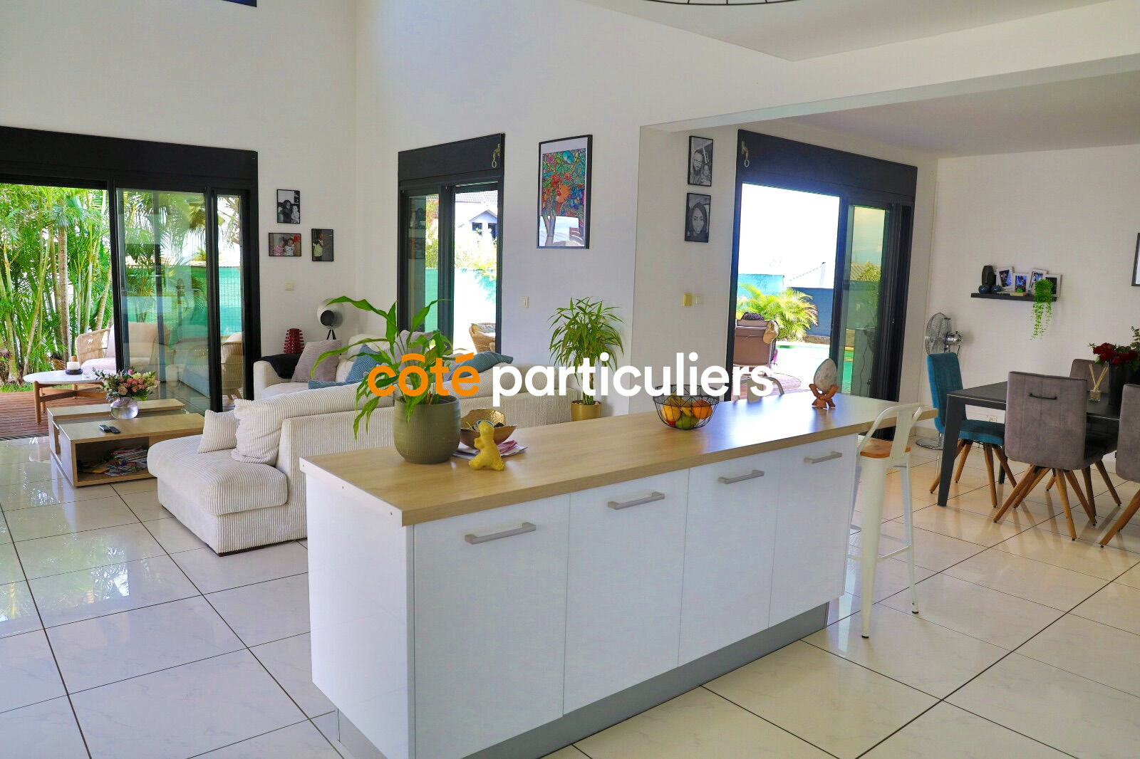 Agence immobilière de COTE PARTICULIERS - Saint Gilles - La Réunion