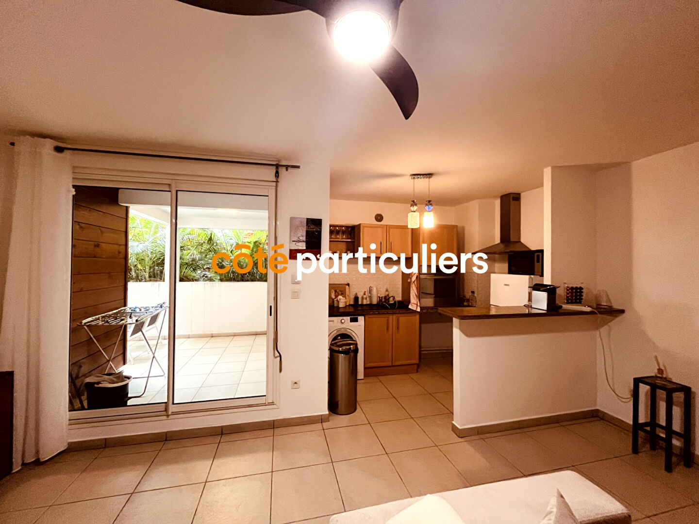Photo A LOUER - APPARTEMENT T2 MEUBLE - BELLEPIERRE image 2/6