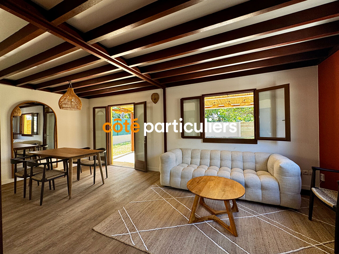 Agence immobilière de COTE PARTICULIERS - Saint Gilles - La Réunion