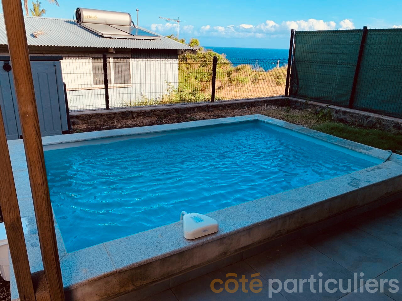 A LOUER - MAISON T4 DE 84 M2 AVEC PISCINE - GRAND BOIS