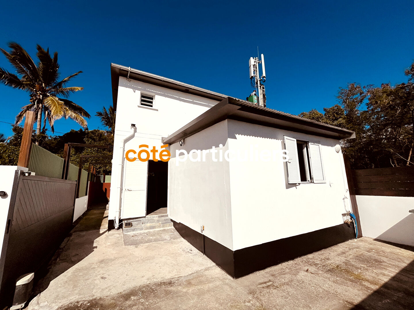 Photo A LOUER - MAISON T4 + VARANGUE - RIVIERE ST LOUIS image 3/6