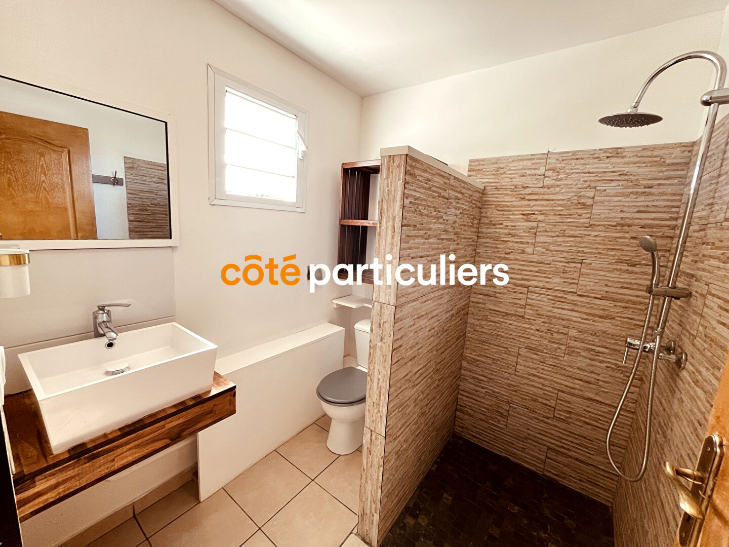 Photo A LOUER - MAISON T4 + VARANGUE - RIVIERE ST LOUIS image 6/6