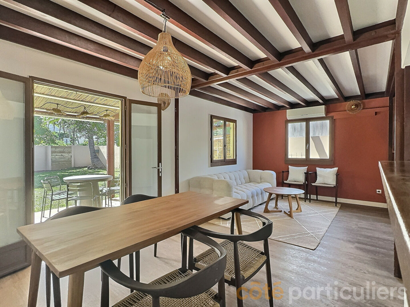 Photo À vendre : Charmante maison de 4 pièces à L'Étang-Salé - Un véritable coup de coeur ! image 2/6