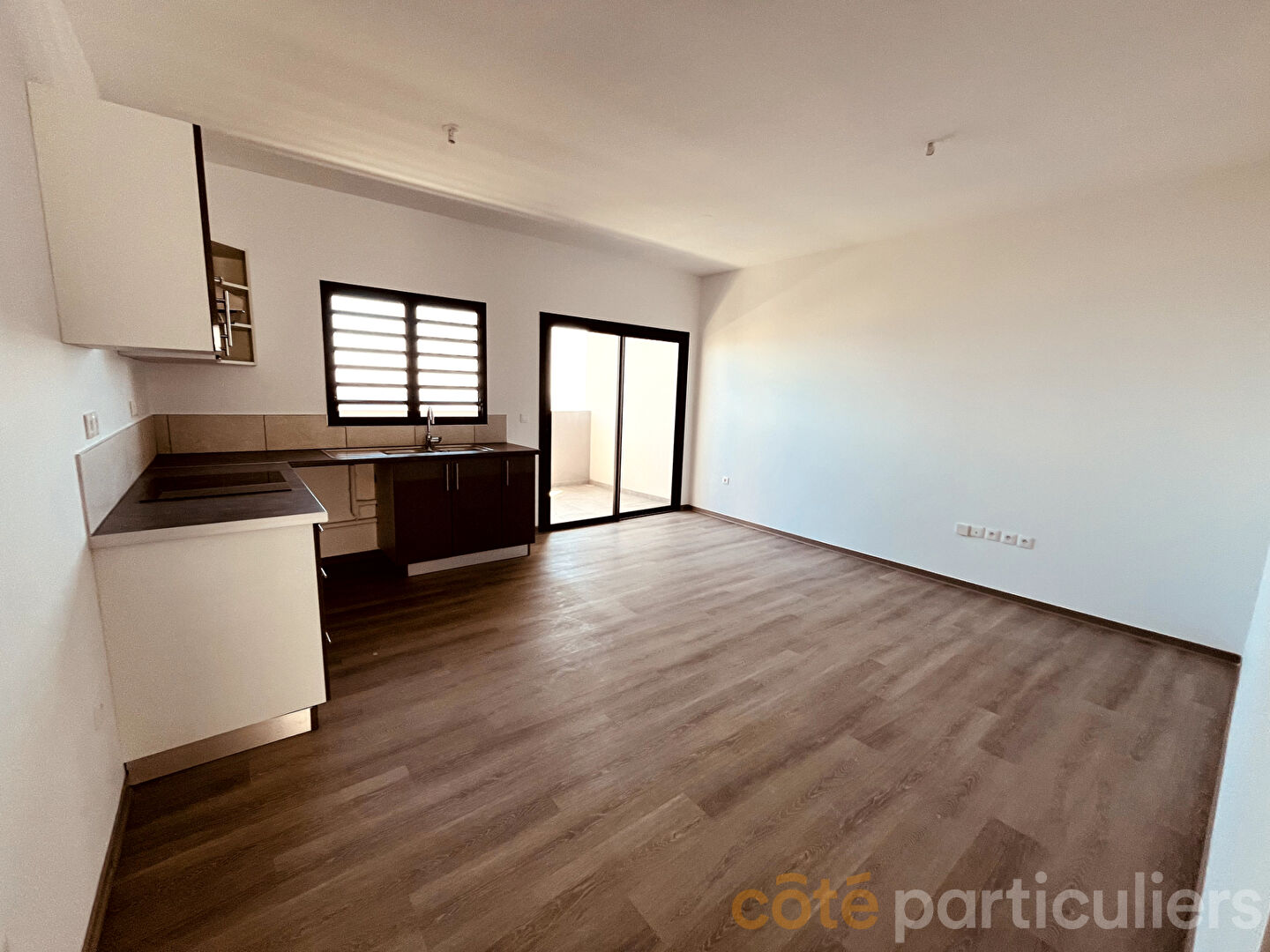 Agence immobilière de COTE PARTICULIERS - Saint Gilles - La Réunion