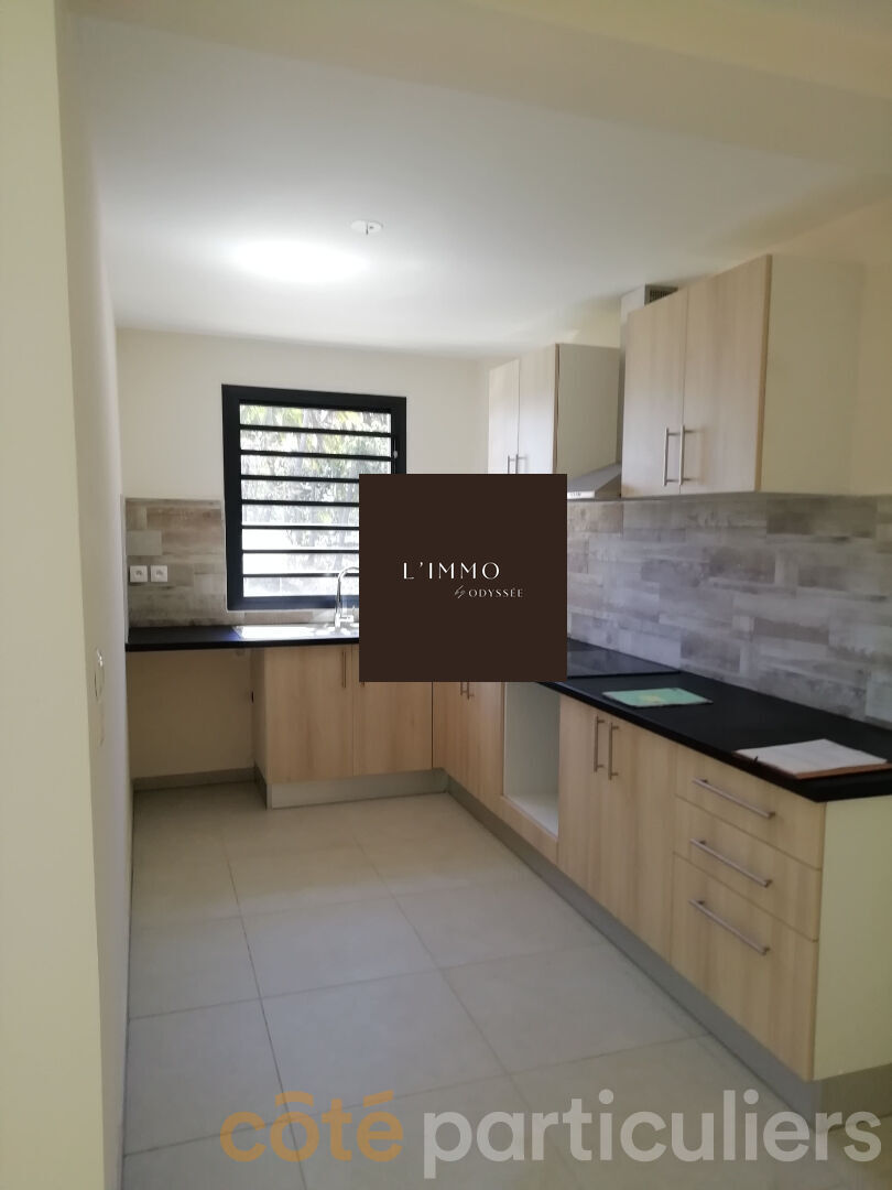 A VENDRE - T3 DE 67 m2 - FRONT DE MER SAINT-PAUL