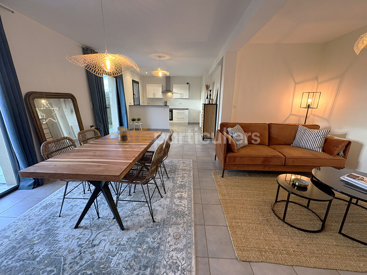 SAINT COULOMB, centre, Maison de type 4. Jardin. Garage