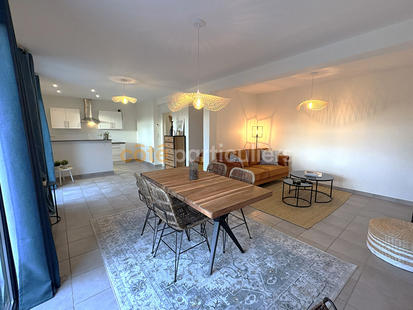 Photo SAINT COULOMB, centre, Maison de type 4. Jardin. Garage image 6/6