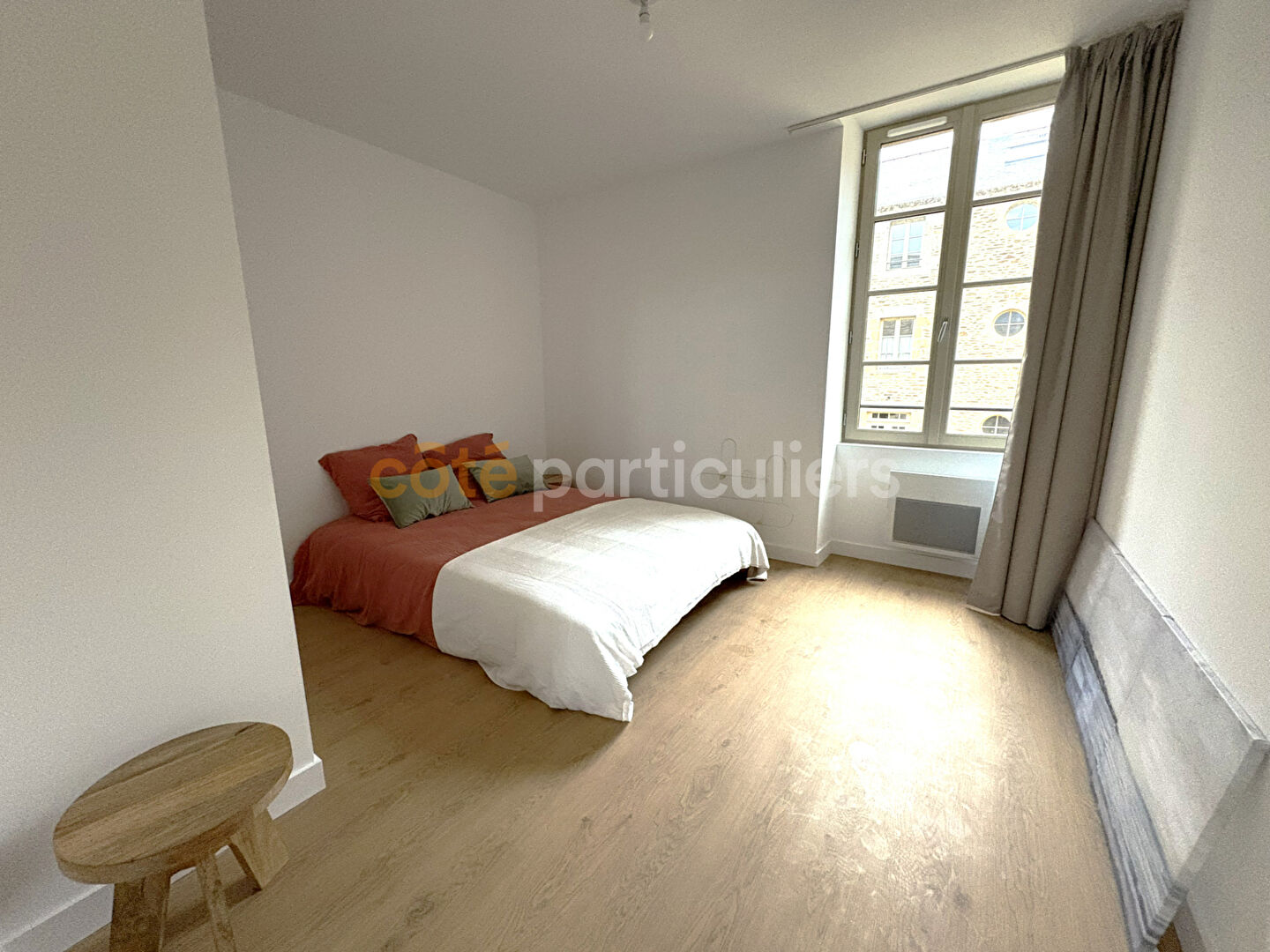 Photo CANCALE, Centre Ville, appartement meublé de type 2 à louer, parking. image 5/6