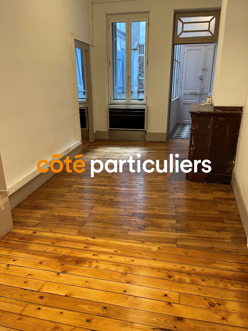 Photo Capitole - Bureaux de 55m² image 2/6