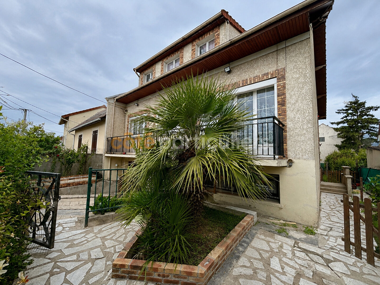 Agence immobilière de COTE PARTICULIERS - Villeneuve-le-Roi