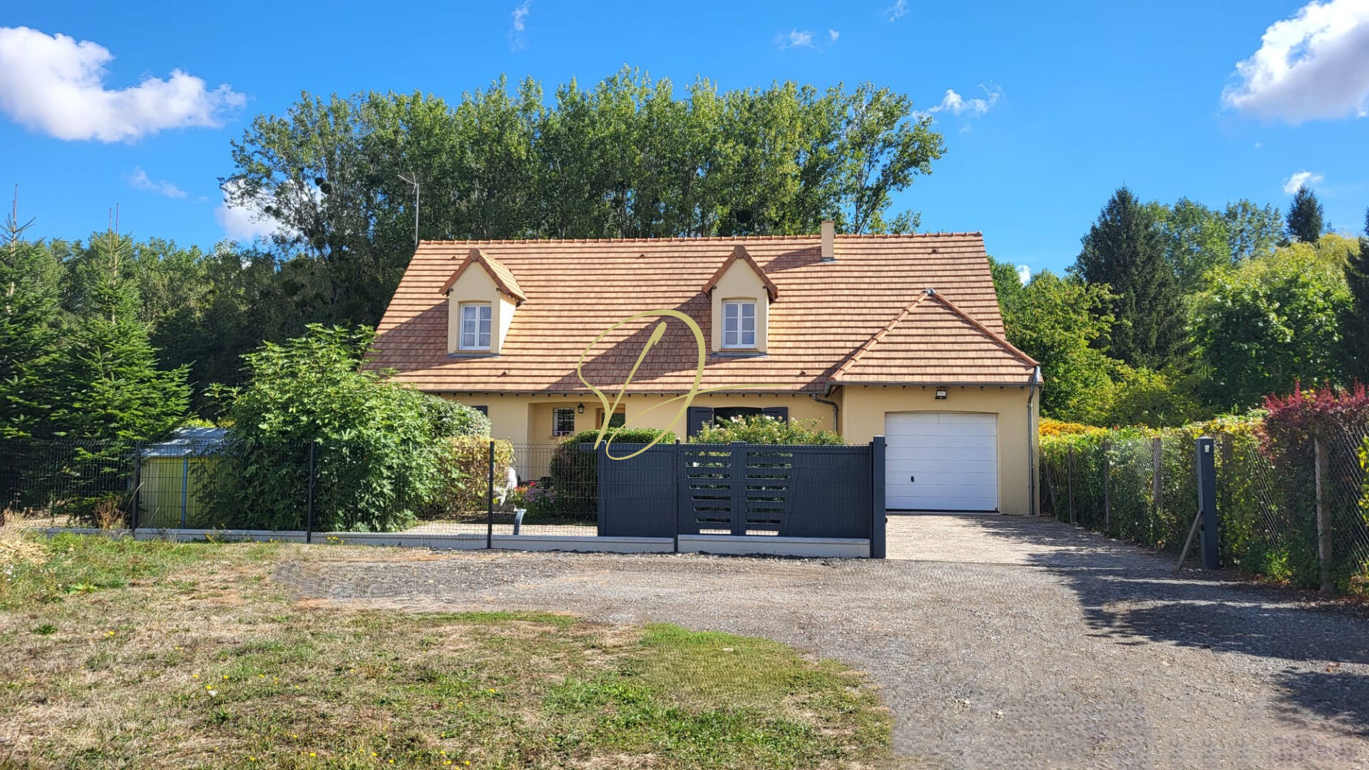 Maison récente de 143 m², 1 300 m² terrain