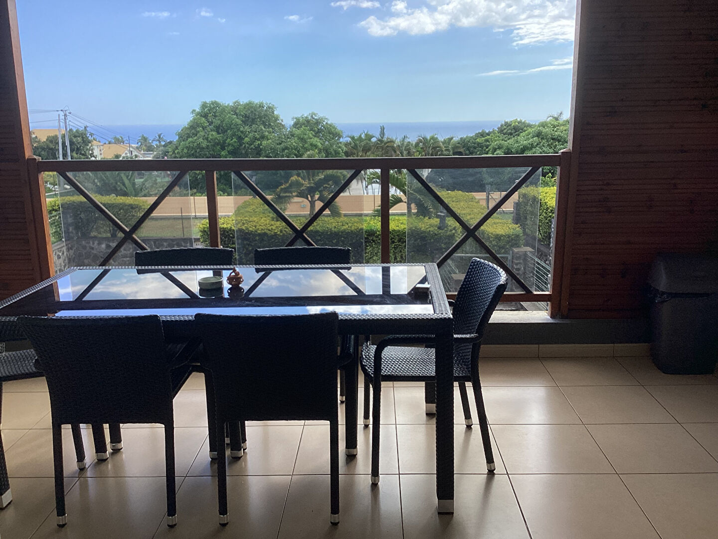 Appartement T3 meublé BOIS D'OLIVE