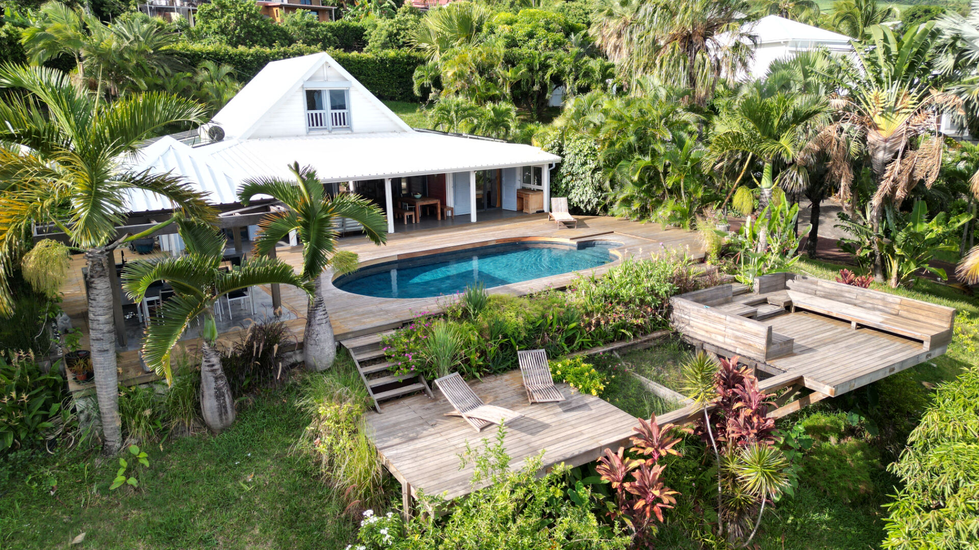 Villa T9 - Sur une parcelle de 3000 m2 - Grand Bois St Pierre