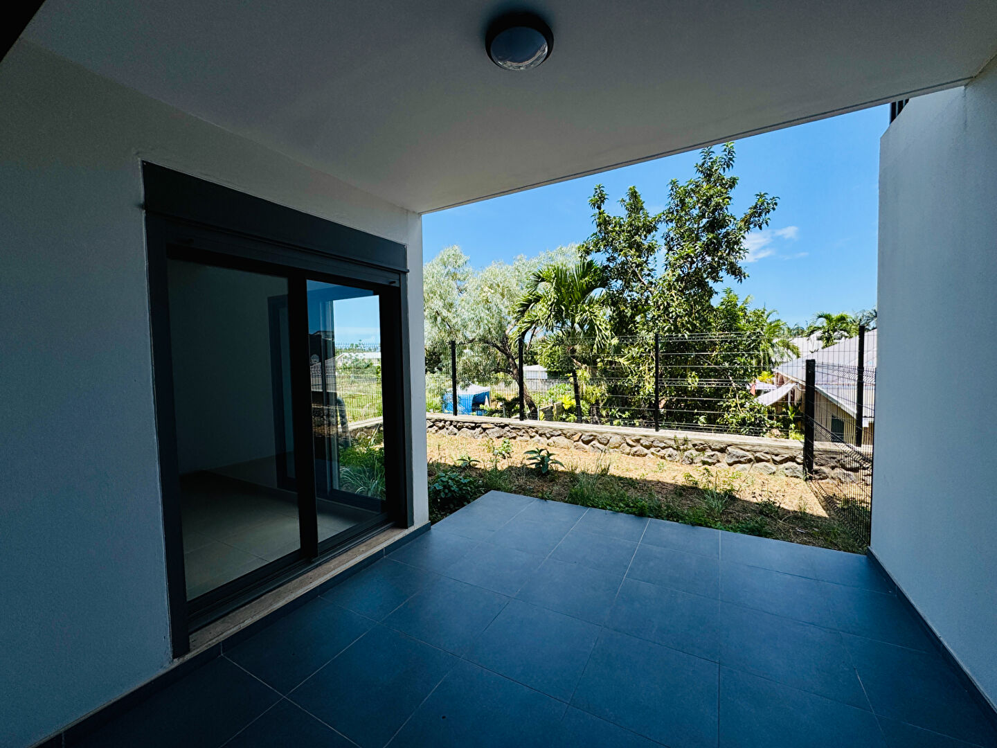Maison T3 dans résidence, Etang Salé les hauts