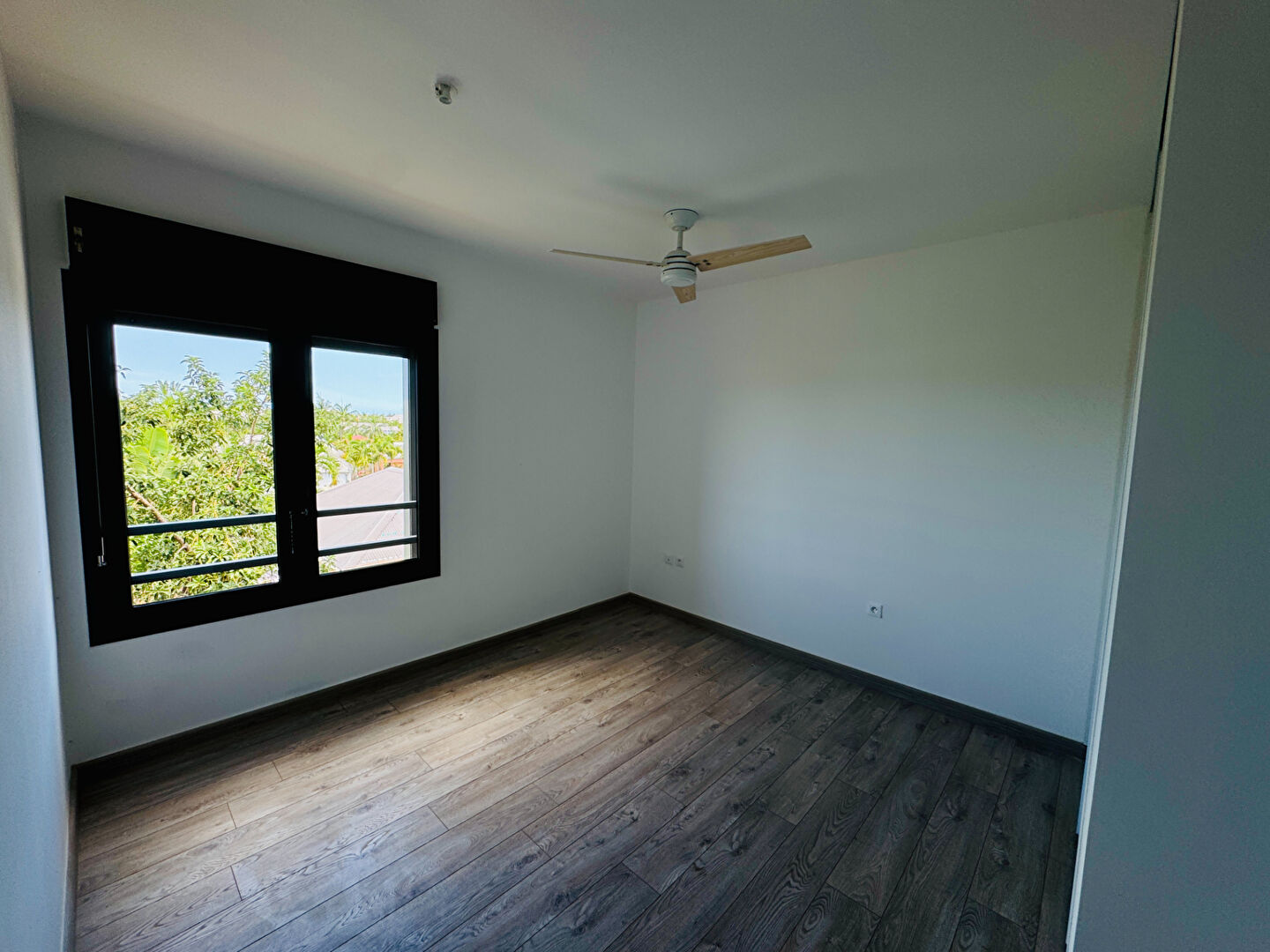 Maison T3 dans résidence, Etang Salé les hauts