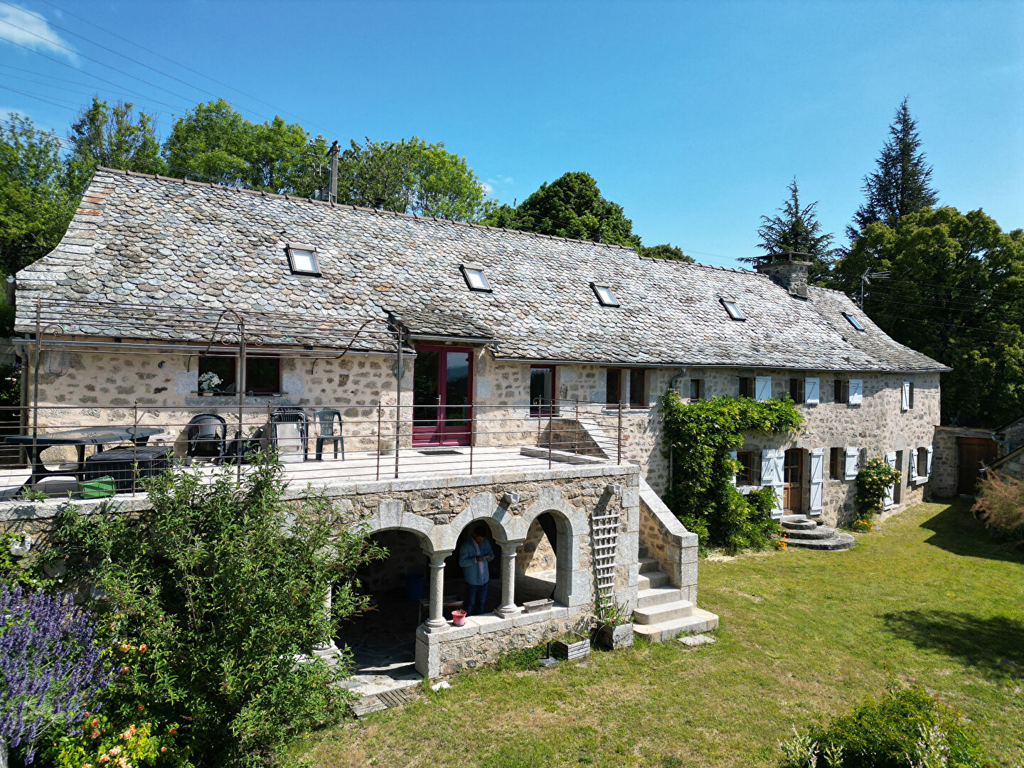 Le NAYRAC, ensemble immobilier en pierre sur une parcelle de 1426 m²