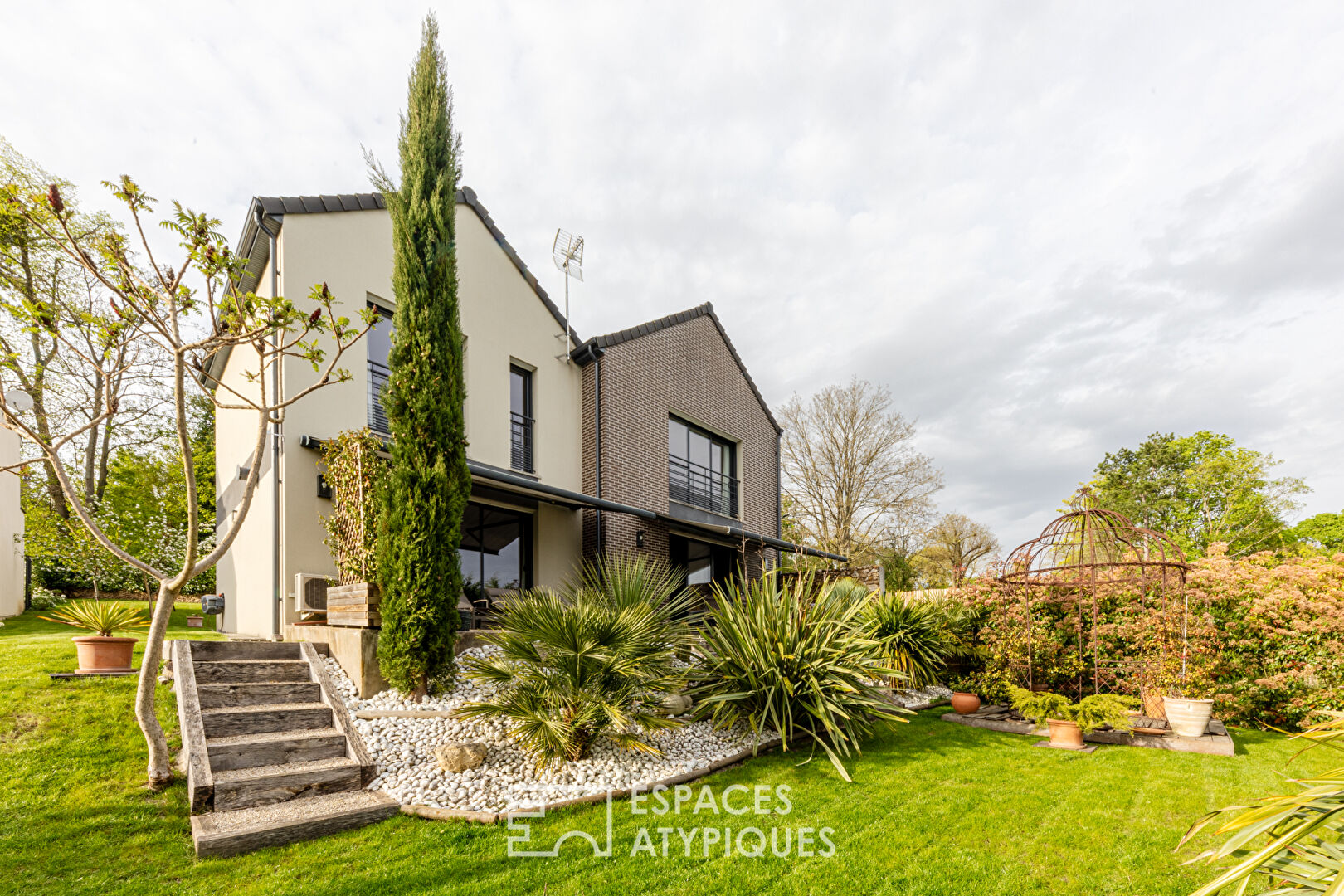 Maison contemporaine de 2019 à Champagne sur Oise