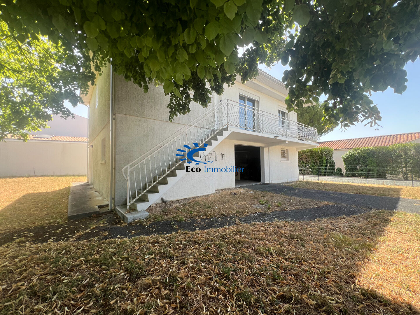 PERIGNY MAISON 5 CHAMBRES JARDIN ET GARAGE