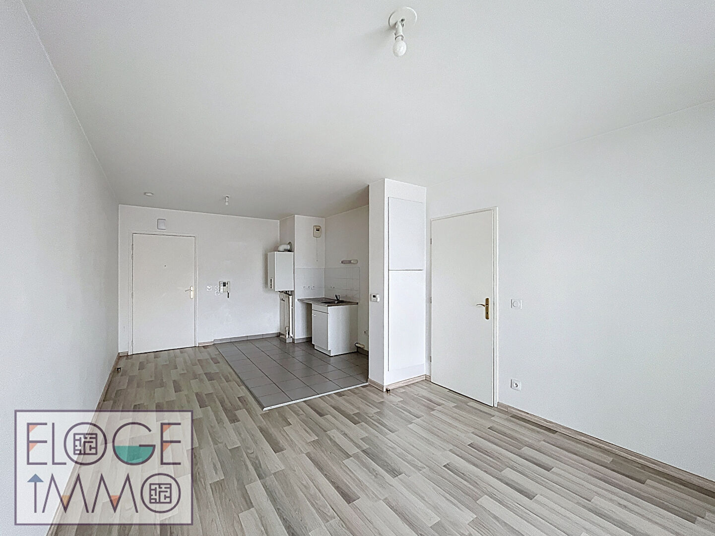 Photo Appartement 2 pièces de 42m² - Secteur Joffre Mutualité - ROUEN Gauche - Balcon image 2/5