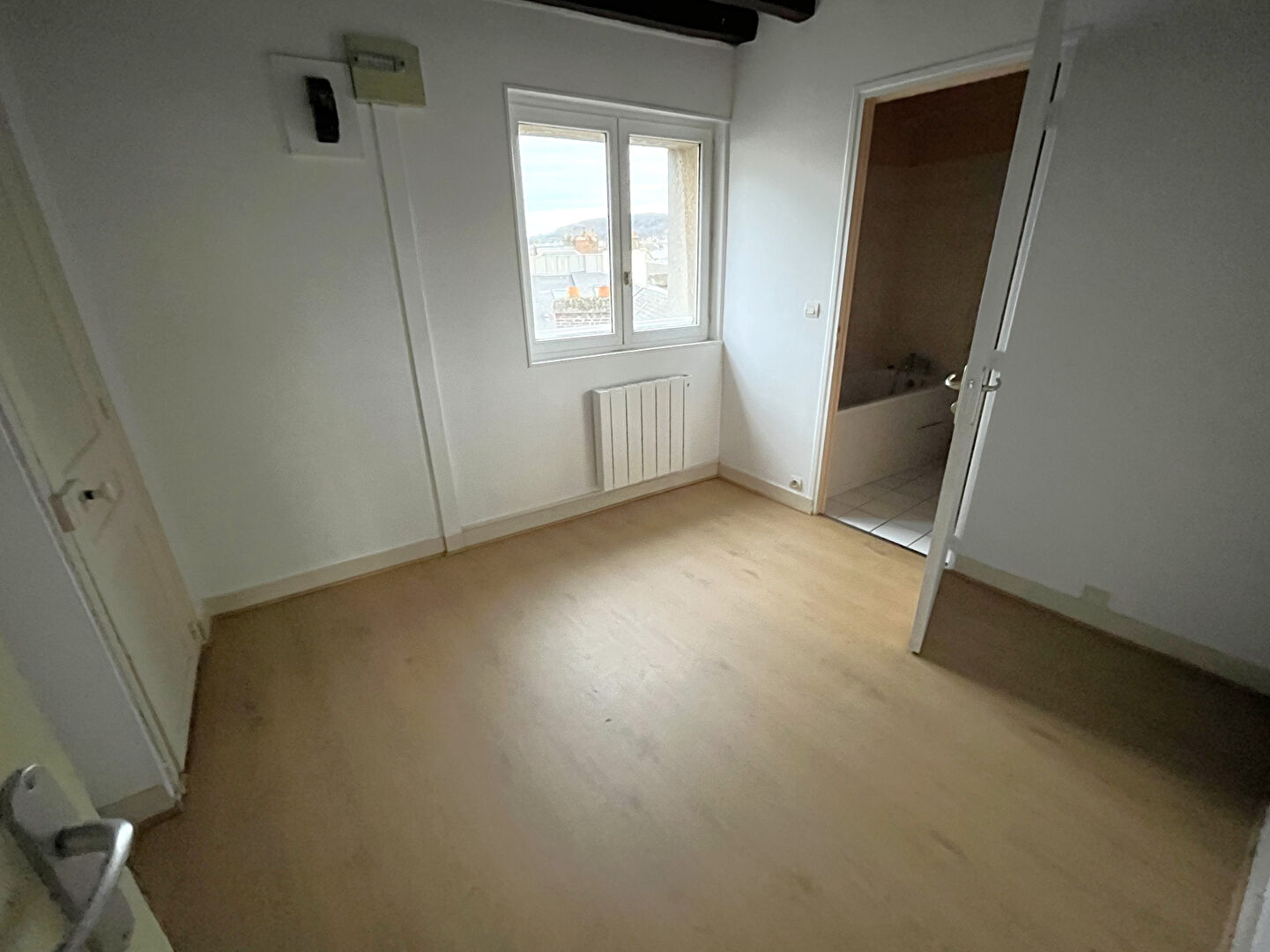 Photo Appartement 2 pièces de 36m² - Rouen droite - Secteur St Hilaire / CHU image 3/4