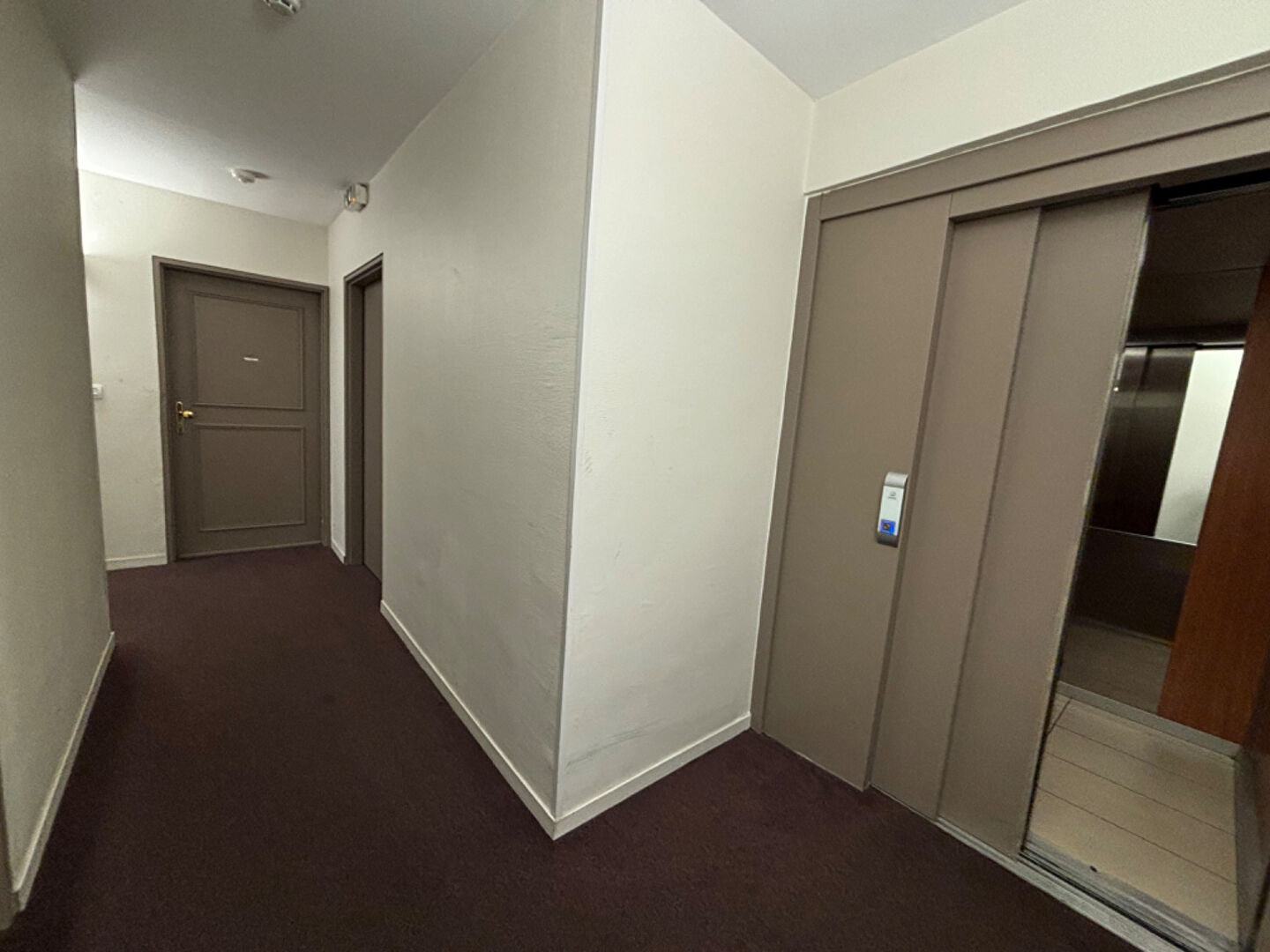 Photo Appartement 2 pièces de 47,24m² dans résidence sécurisée avec ascenseur image 4/4