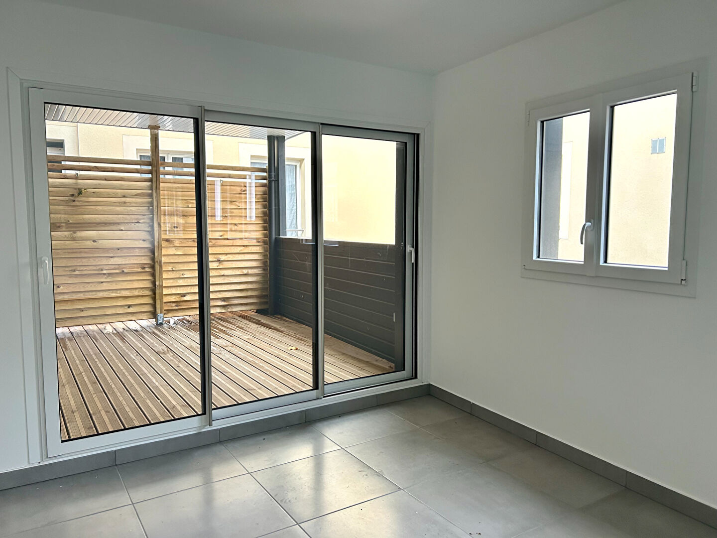 Photo Appartement T3 - 85m2 avec terrasse image 1/6