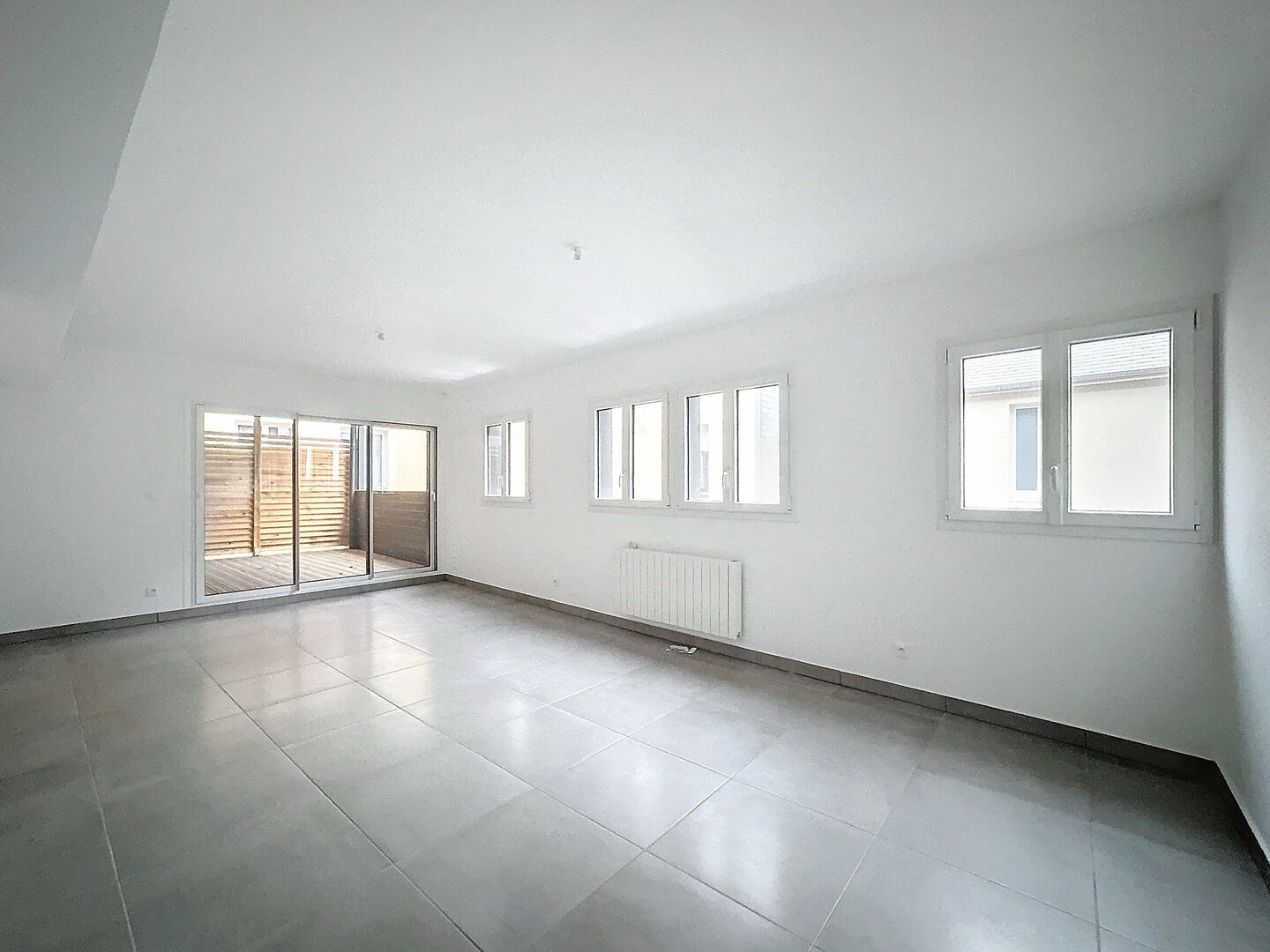 Photo Appartement T3 - 85m2 avec terrasse image 3/6